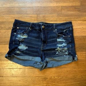 Distressed AE denim shorts
